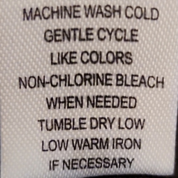 CURVY HIPS & RED LIPS ♡ CUTE WHITE TEE ♡ 3x ♡ NWT - Picture 8 of 9